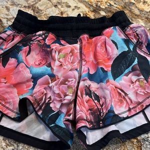 Lululemon shorts size 4 rose print